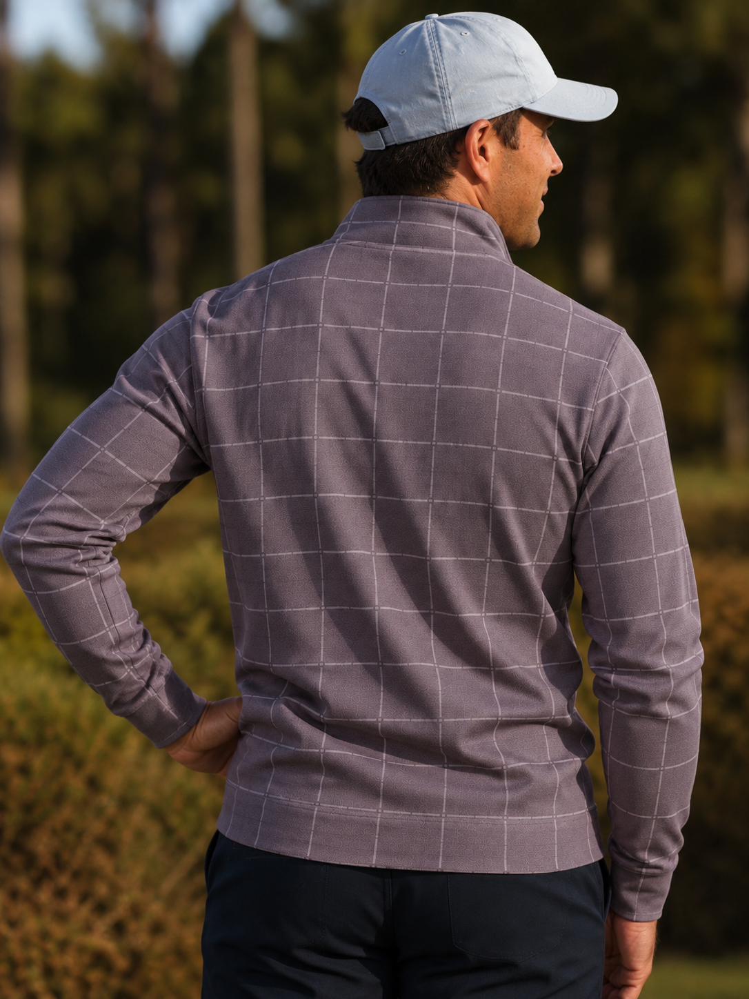 Dusty Mauve Minimalist Windowpane Print Performance Golf Quarter-Zip Pullover